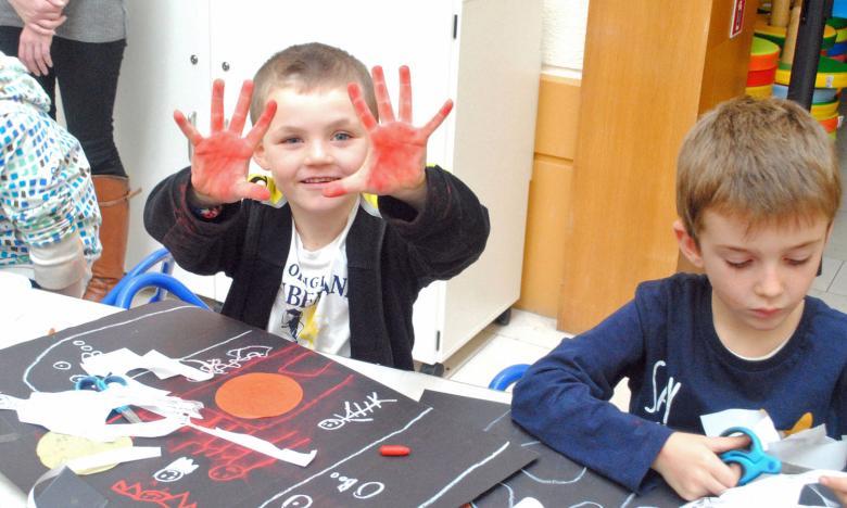 A mid-term Halloween workshop for children. © National Gallery of Ireland