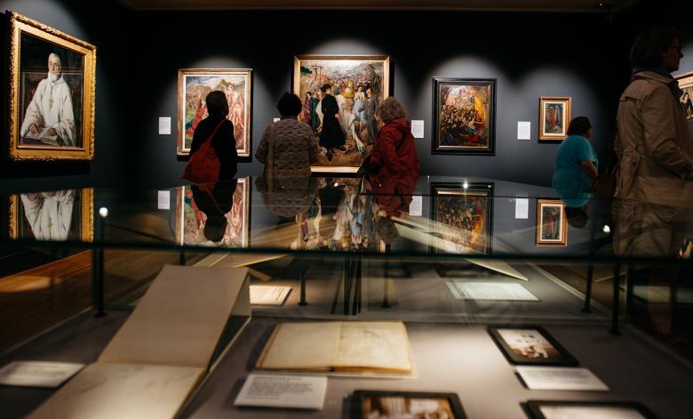 Installation view of the exhibition Margaret Clarke: An Independent Spirit in the National Gallery of Ireland, 2017.