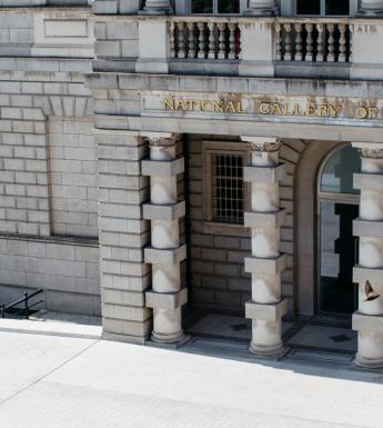 Merrion Square entrance. © National Gallery of Ireland. 
