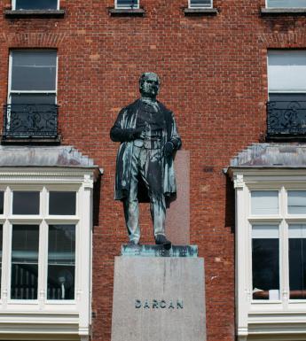 The statue of William Dargan in the forecourt of the gallery. © National Gallery of Ireland.