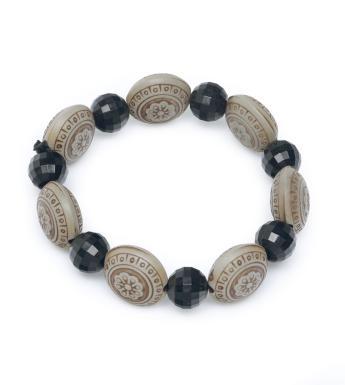 Beaded bracelet