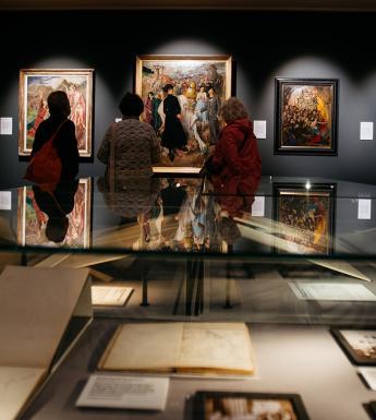 Installation view of the exhibition Margaret Clarke: An Independent Spirit in the National Gallery of Ireland, 2017.