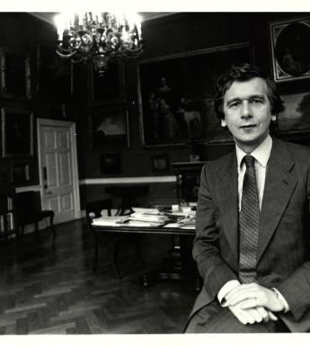 A black and white photo of Homan Potterton