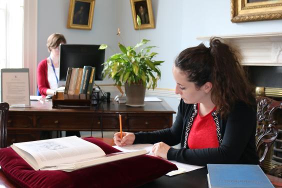 Sir Denis Mahon Reading Room