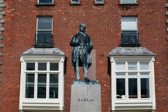 The statue of William Dargan in the forecourt of the gallery. © National Gallery of Ireland. 