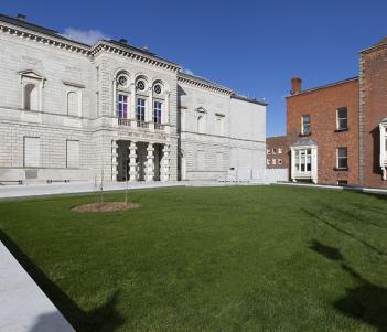 Merrion Square entrance to the Gallery